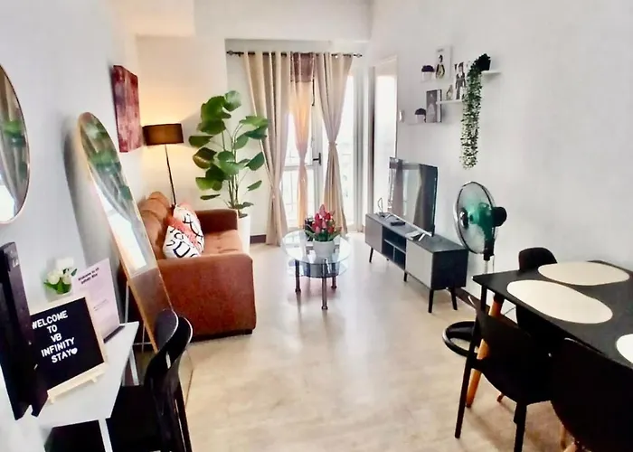Vb Infinity Stay-vivaldi Residences Cubao 1br Corner Unit, Infinity Pool 4*